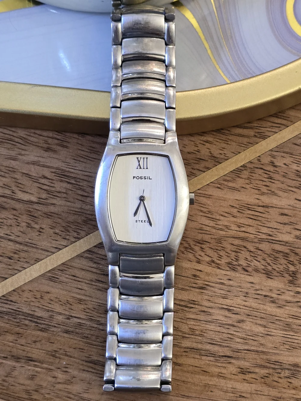Fossil Men’s Silver Stainless Steel Bracelet Watch with Silver Dial